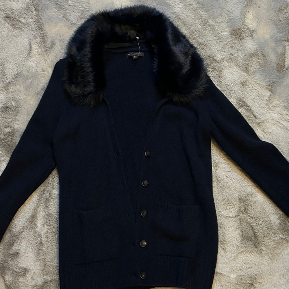 Elegant Navy Sweater with Faux Fur Collar